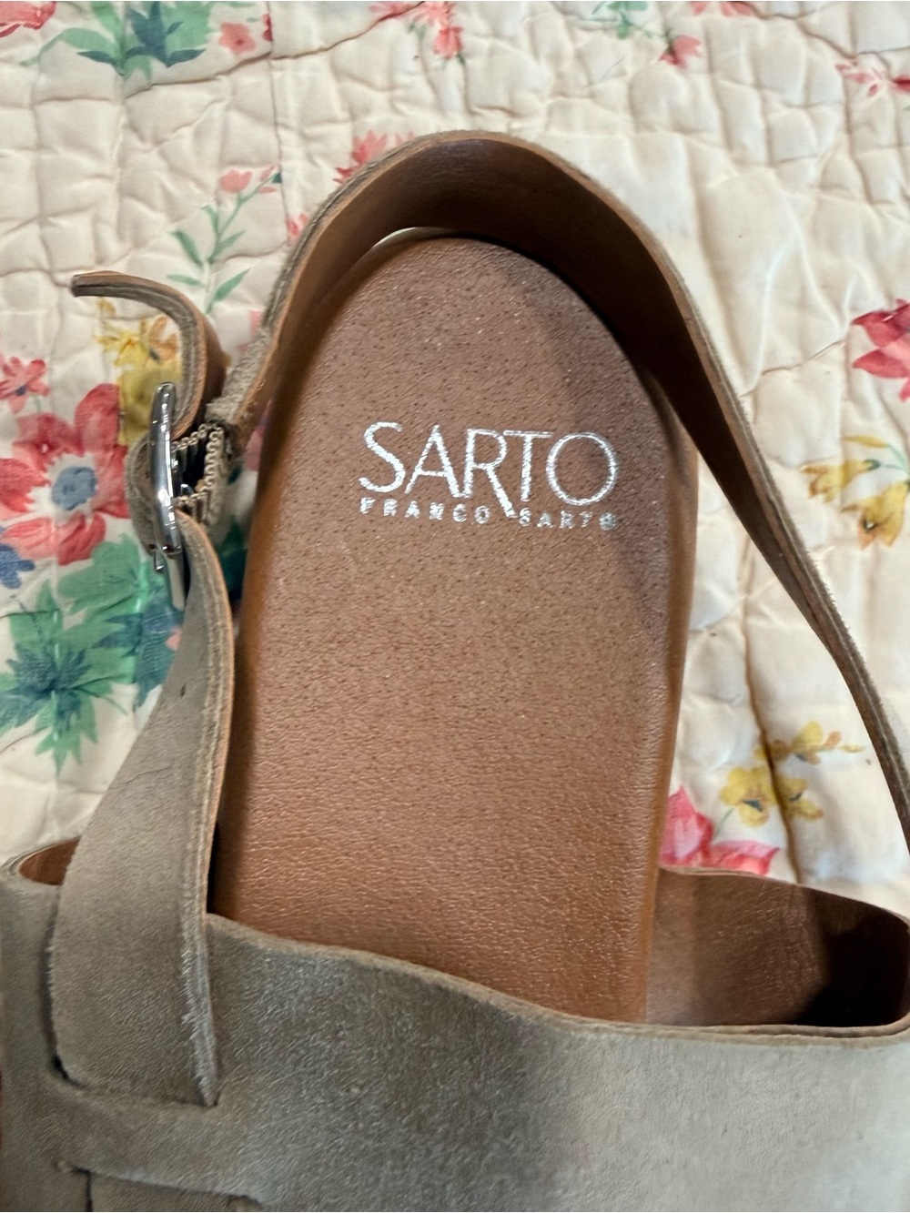 Sarto by Franco Sarto Women's Taupe Suede Strappy Sandals - 9.5 - Picture 3 of 4
